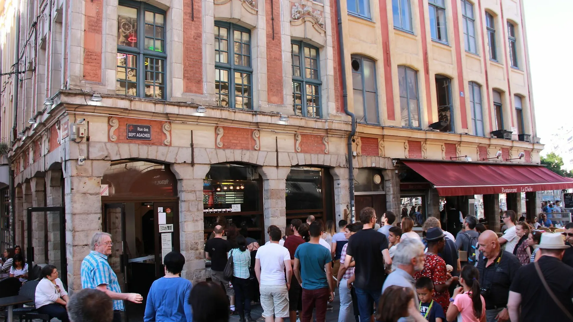 Escalille Le Voltaire Appartement  Rijsel